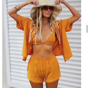 Skatie x Salty Blonde Honey Short in Aruba